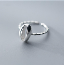 Load image into Gallery viewer, Shell Ring

